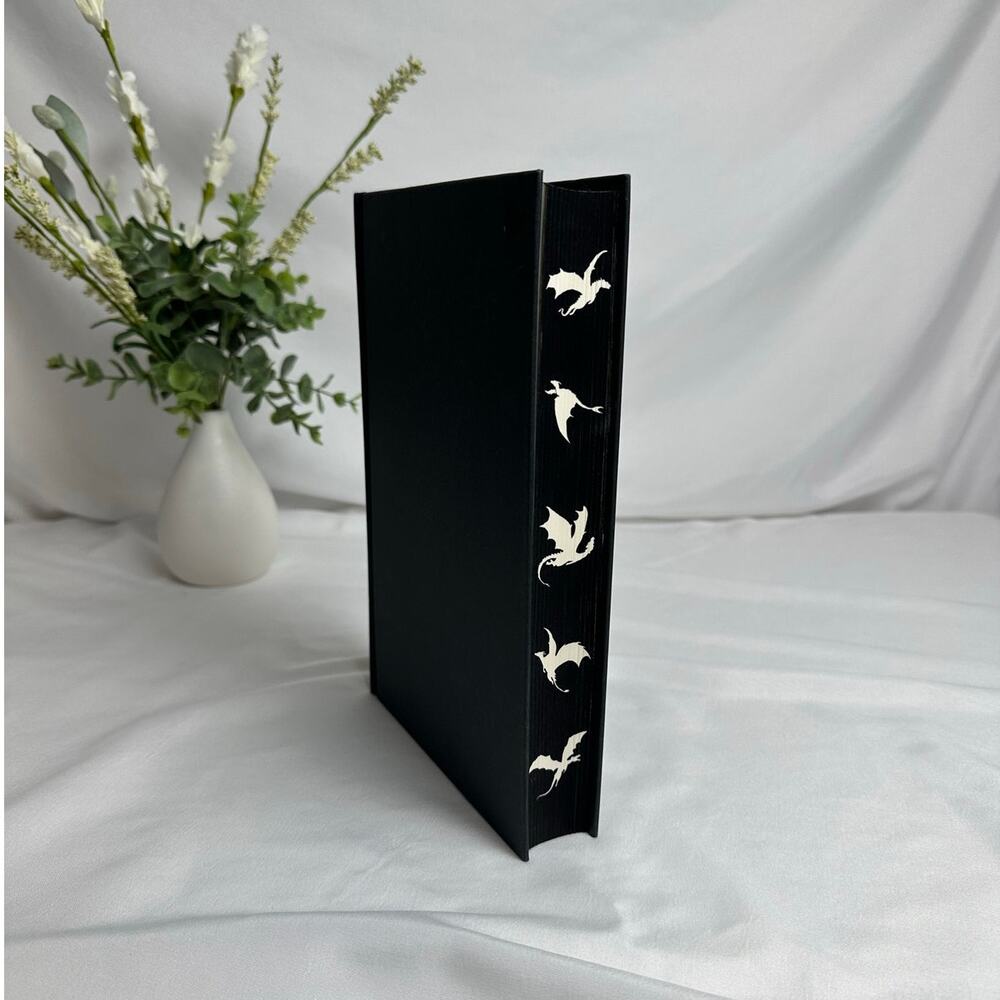 Fourth Wing Rebecca Yarros 1st Edition 1st Printing Sprayed Edges Hardcover